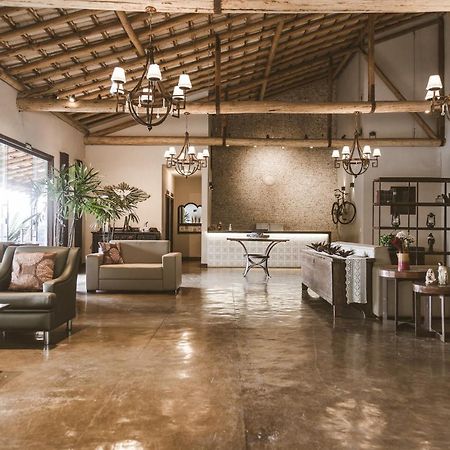Hotel Fazenda Pacu Inhauma 外观 照片